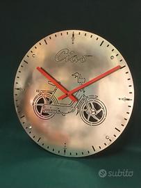 Orologio tagliato a laser