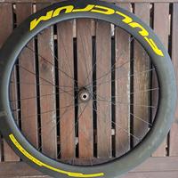 cerchio anteriore fulcrum wind 57 del 2025