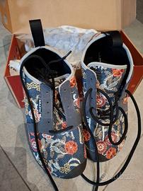 Scarpe da donna Mai usate