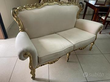 coppia divani stile barocco