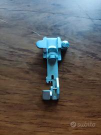 Piedino per elastico per tagliacuci Singer
