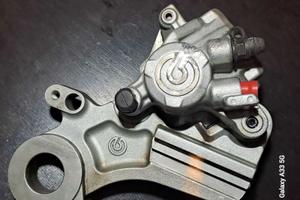 Pinza posteriore Ktm/Brembo di Duke 690 mod. '17