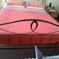 Testata letto e comodini
