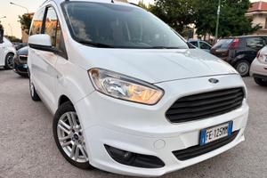 Ford Tourneo Courier 1.5 TDCI 75 CV 5 posti