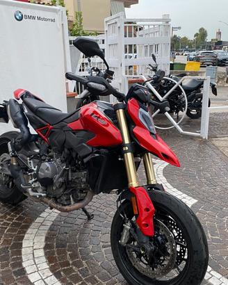 Ducati Hypermotard V2 - 2026 - N 120