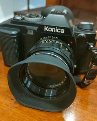 Fotocamera Konica FS-1 con obiettivo Hexanon