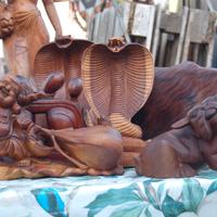 Statue Sculture Indiane in legno di teak