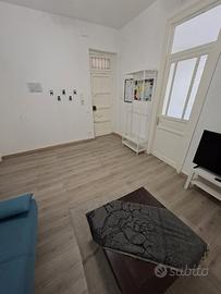 Ristrutturato 3 vani zona Oreto/Stazione