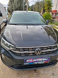 VW Taigo 1.0 R.line N.B.Non si puo fare passaggio 