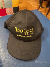 Cappellino Yahoo! Italia