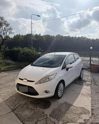 Ford Fiesta Titanium 1.4 GPL