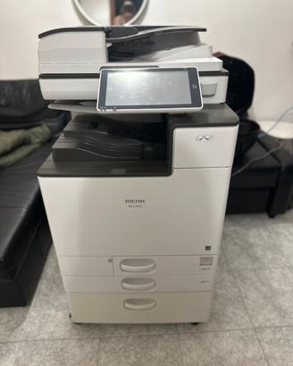 Ricoh IM C2000 multifunzione A4/A3 colore