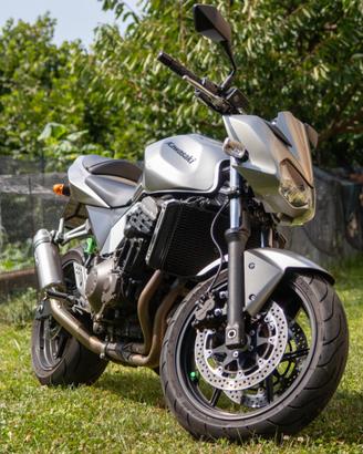 Kawasaki Z750 2006 - A2