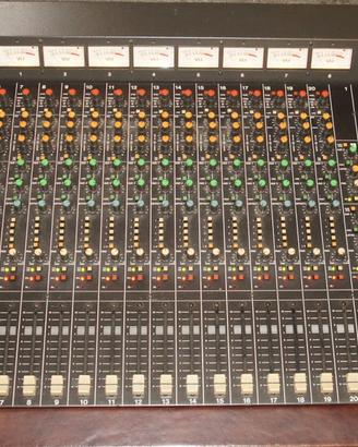 MIXER TASCAM 320 B