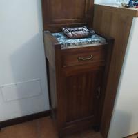 comodini in legno anni 40