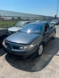Ricambi Renault Laguna 2a serie 1.6 16V Anno 2006 