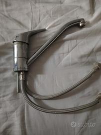 rubinetto miscelatore monocomando per lavello