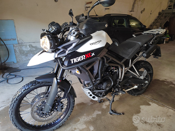 Triumph Tiger 800