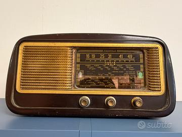 Radio d’epoca Phonola modello 5579
