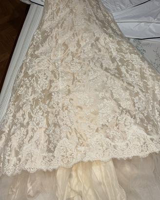 Abito da sposa Atelier emè in pizzo di cotone