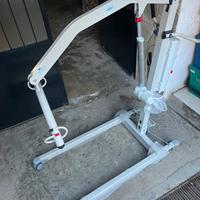 Sollevatore elettrico per disabili / anziani