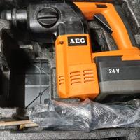 Martello pneumatico AEG con batteria