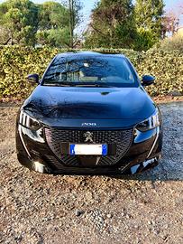 PEUGEOT 208 GT PACK