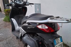 Xcity 250