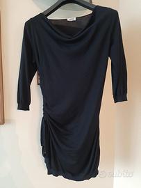 Abito blu in lana di Moschino