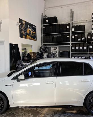 Cerchi NUOVI Volkswagen Golf raggio 18 cod.3784