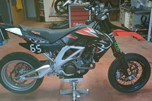 Aprilia SXV 5.5 - 2008