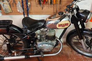 Moto d'epoca Bianchi Bianchina 125 2t 1953 3 marce