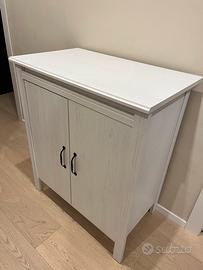 Mobile Brusali Ikea 2 ante bianco