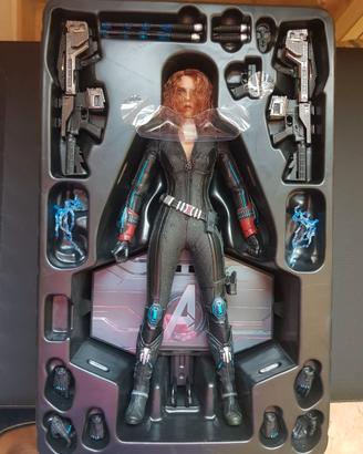 Black Widow Vedova Nera Hot Toys 1/6 Age of Ultron