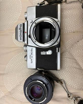 Macchina fotografica Minolta srt303b