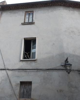 casa da ristrutturare da trasformare in b&b