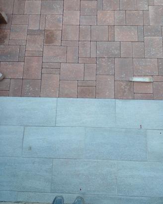 Costruzione  bagno piscine autobloccanti