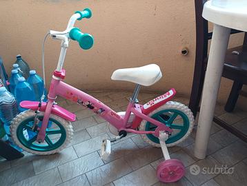Bici Minnie rosa (come nuova usata max 5 volte)