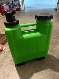 Pompa irroratrice a spalla manuale