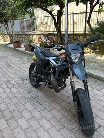 MOTO BETA50