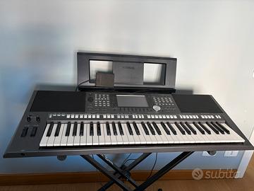Yamaha PSR S 970