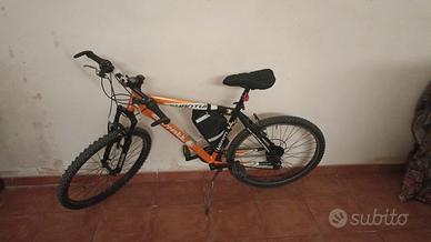bicicletta Mountain bike 26