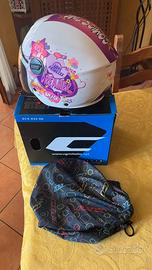 Casco nuovo per bambina per scooter!