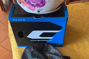 Casco nuovo per bambina per scooter!