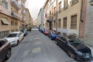 San salvario bilocale ristrutturato a nuovo