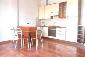 Monolocale con posto auto