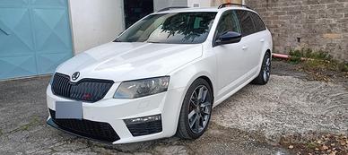 skoda Octavia 2.0 TDI RS  dsg 