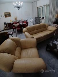 divano e poltrona