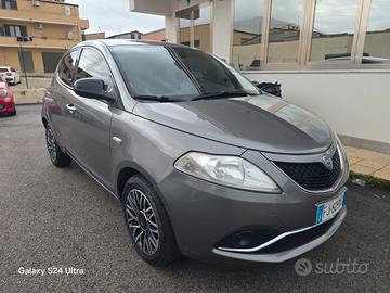 Lancia Ypsilon 1.3 MJT 16V 95 CV 5 porte S&S Silve