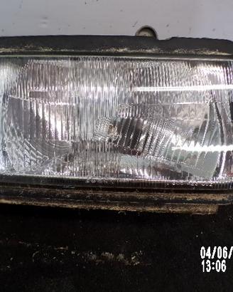 FARO ANTERIORE DESTRO PER FRONTERA B 2000